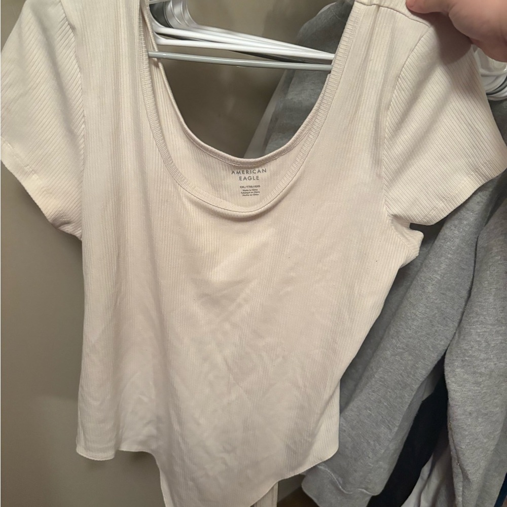 American Eagle Outfitters Women's White Ribbed Tee